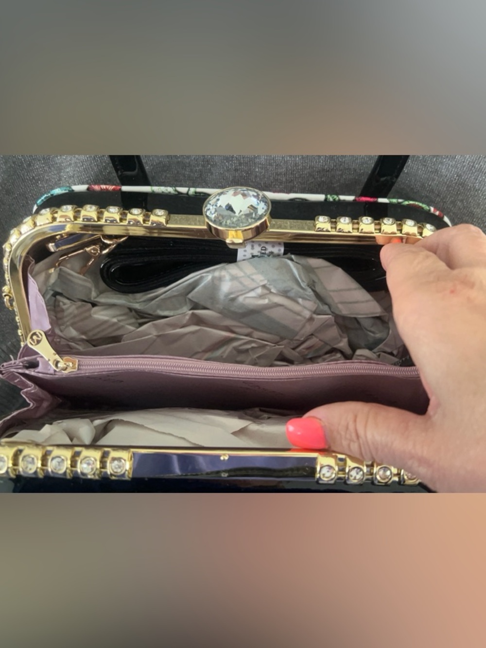 Floral Shiny Patent Dome Handbag in Multicolor with Diamond Clasp & Border - Picture 3 of 8
